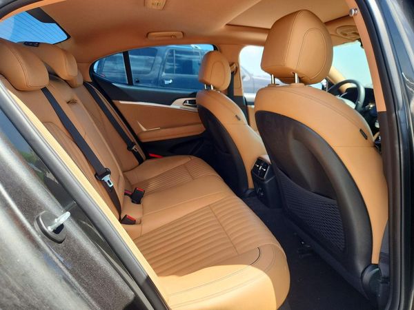 2022 GENESIS G70 2.0T, 2.0T Prestige