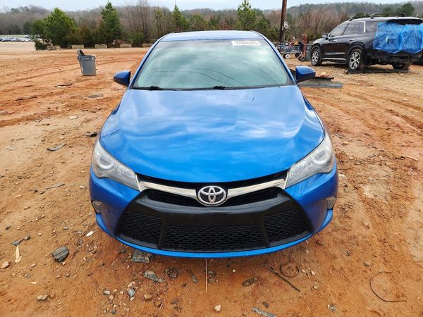 2017 TOYOTA CAMRY