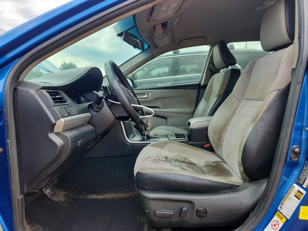 2017 TOYOTA CAMRY