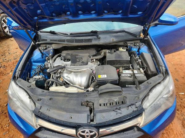 2017 TOYOTA CAMRY