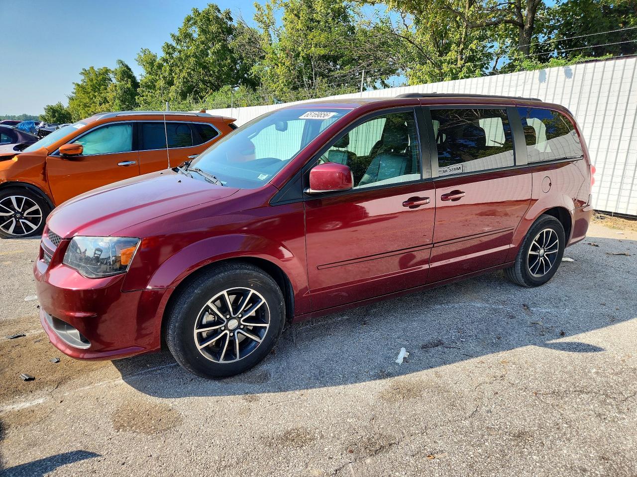 2017 DODGE GRAND CARAVAN GT