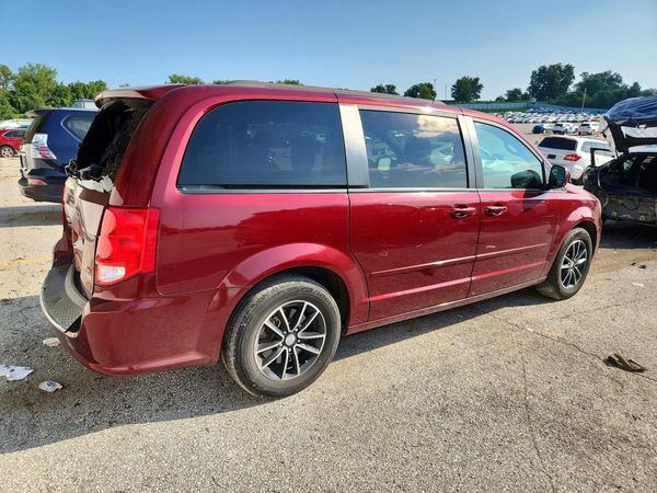 2017 DODGE GRAND CARAVAN GT