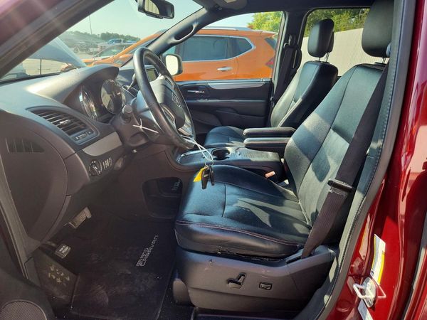 2017 DODGE GRAND CARAVAN GT