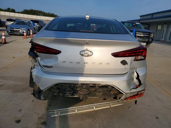 2019 HYUNDAI ELANTRA