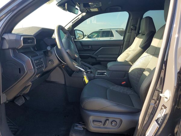 2025 TOYOTA 4RUNNER