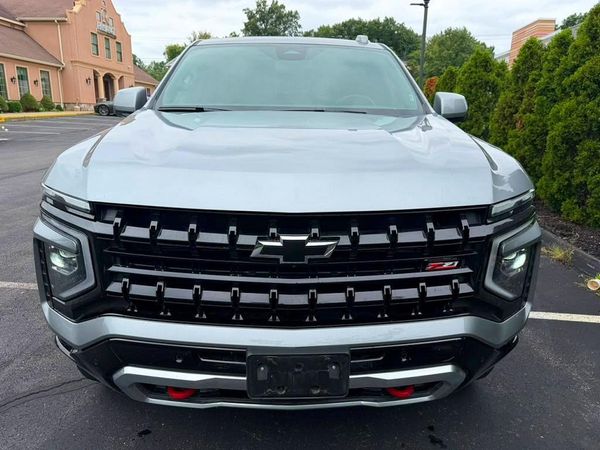 2025 CHEVROLET SUBURBAN Z71