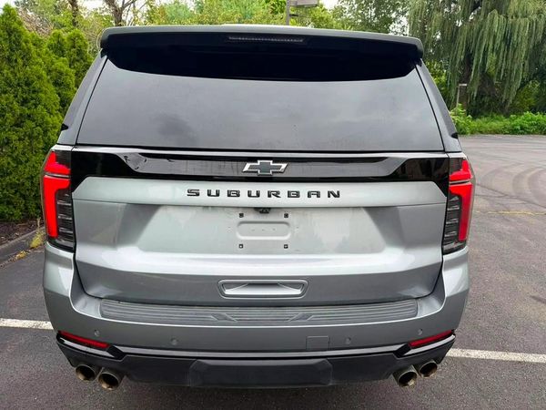 2025 CHEVROLET SUBURBAN Z71