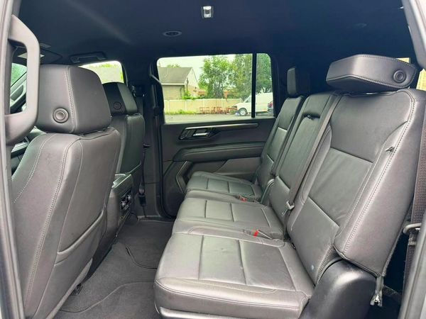 2025 CHEVROLET SUBURBAN Z71