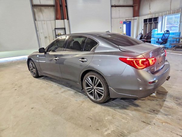 2017 INFINITI Q50