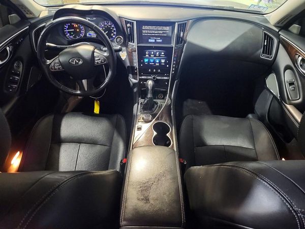 2017 INFINITI Q50