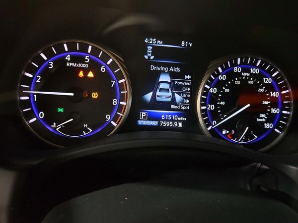 2017 INFINITI Q50