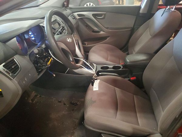 2016 HYUNDAI ELANTRA — DENT