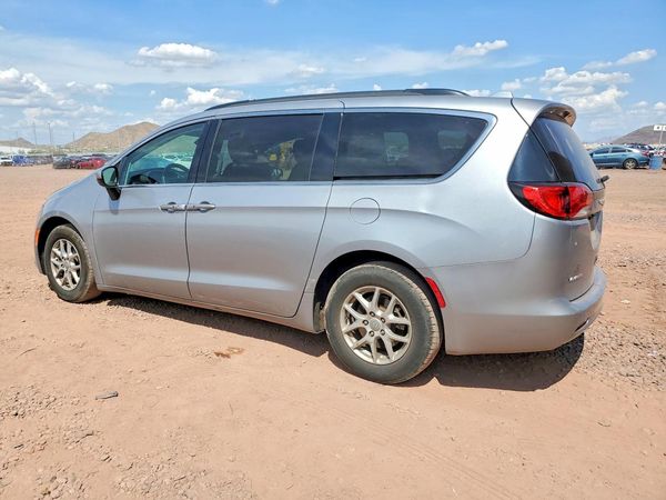 2020 CHRYSLER VOYAGER LXI