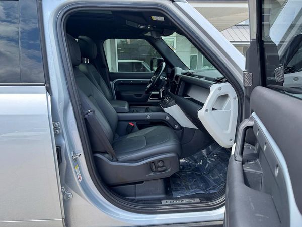 2022 LAND ROVER DEFENDER 110 XS Edition