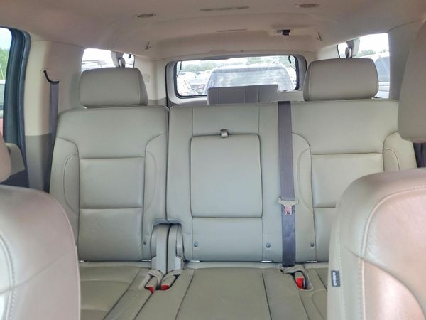 2019 CHEVROLET SUBURBAN LT