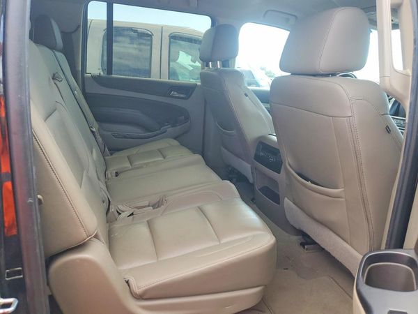 2019 CHEVROLET SUBURBAN LT