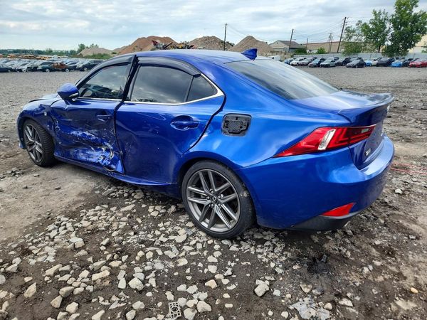 2016 LEXUS IS