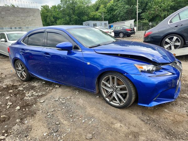 2016 LEXUS IS