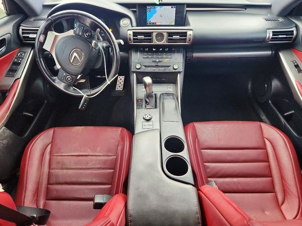 2016 LEXUS IS