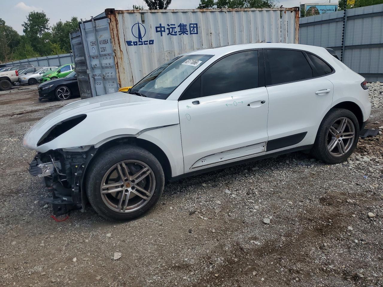 2021 PORSCHE MACAN Base