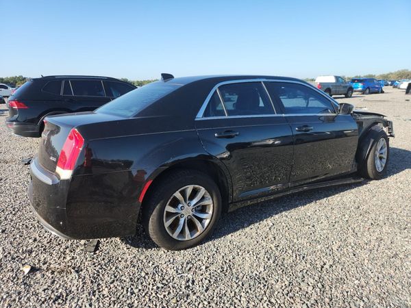 2015 CHRYSLER 300