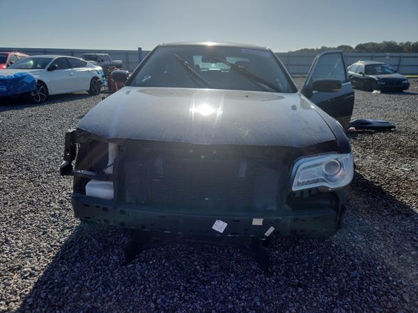 2015 CHRYSLER 300