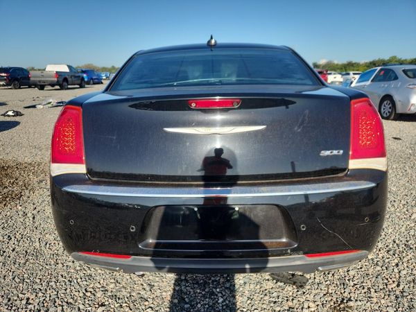 2015 CHRYSLER 300