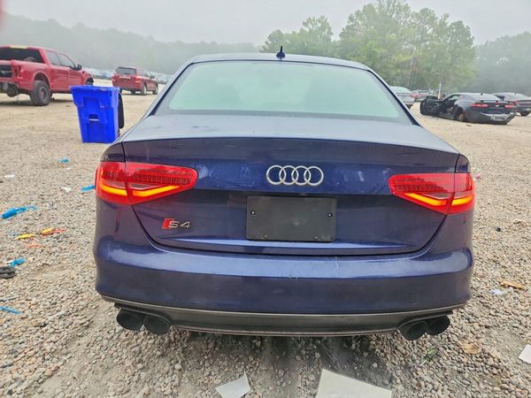 2013 AUDI S4 quattro Premium Plus