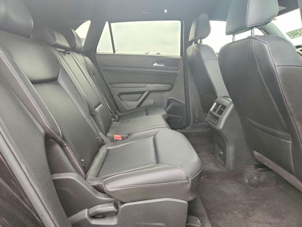 2020 VOLKSWAGEN ATLAS CROSS SPORT 4Motion SEL R-Line
