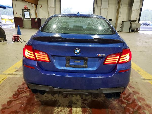 2012 BMW M5