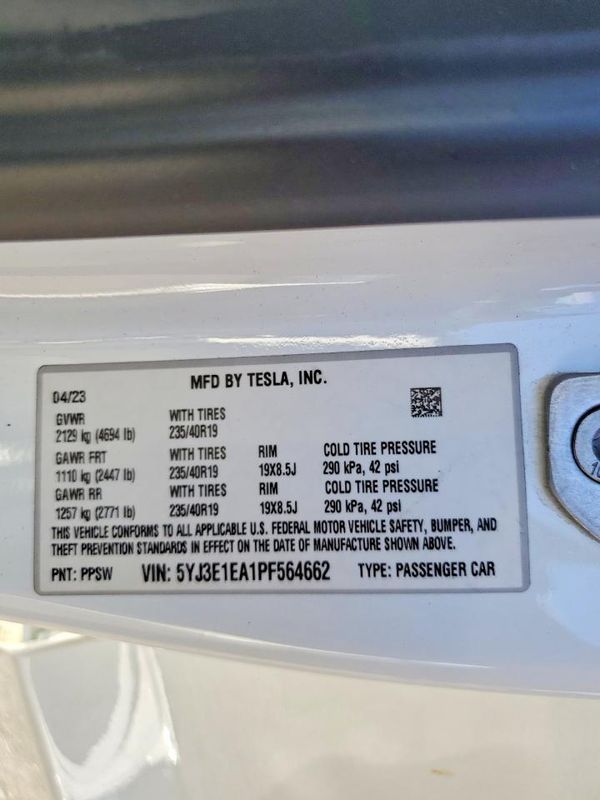 2023 TESLA MODEL 3
