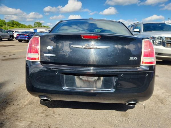 2012 CHRYSLER 300 300S V8