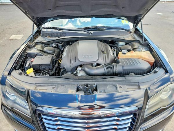 2012 CHRYSLER 300 300S V8