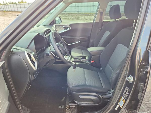 2021 KIA SOUL LX, S, X-Line