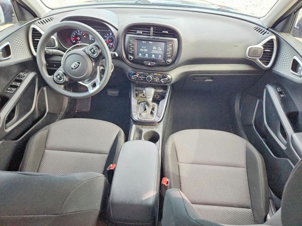 2021 KIA SOUL LX, S, X-Line