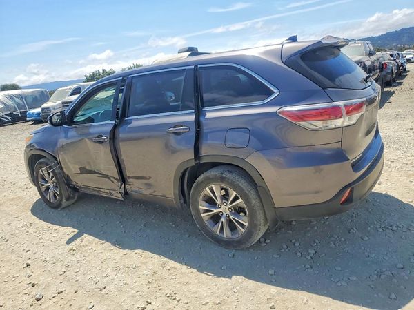 2015 TOYOTA HIGHLANDER