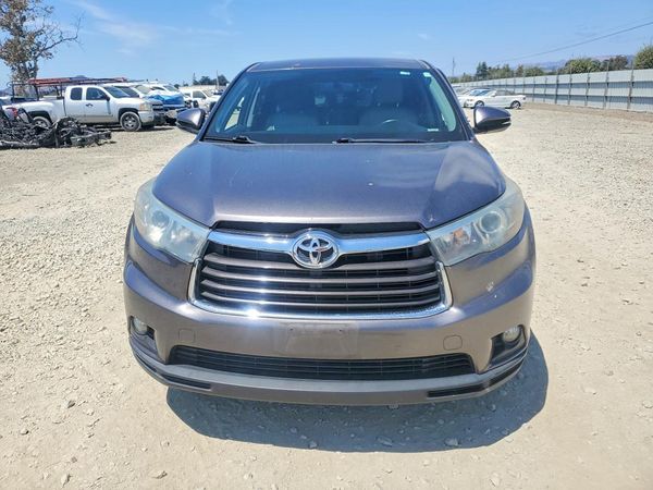 2015 TOYOTA HIGHLANDER