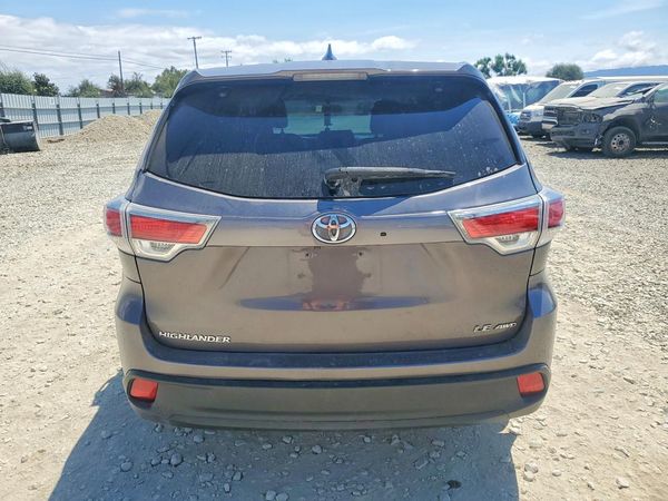 2015 TOYOTA HIGHLANDER