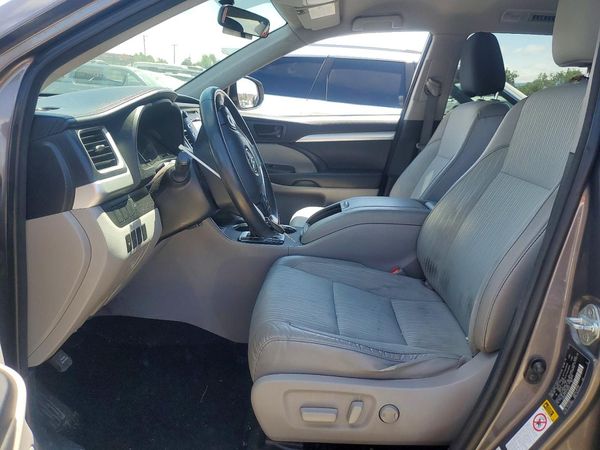 2015 TOYOTA HIGHLANDER