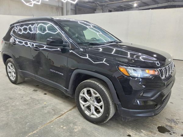 2024 JEEP COMPASS North, Latitude — Passenger 3/4