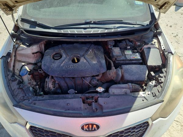 2014 KIA FORTE LX, EX
