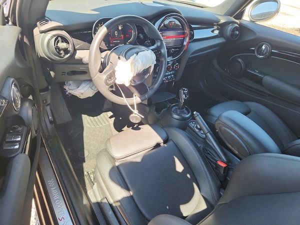 2023 MINI COOPER