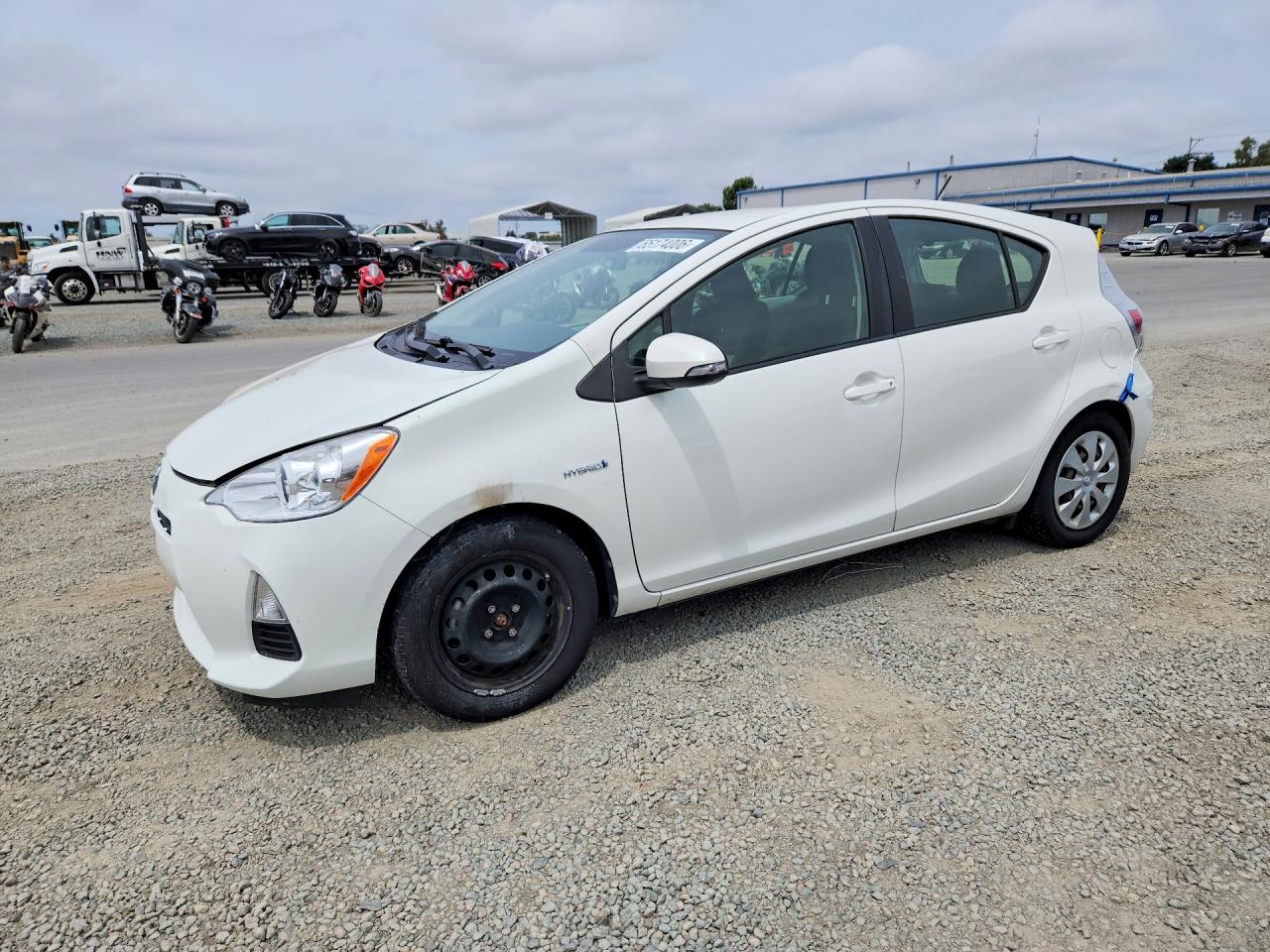 2014 TOYOTA PRIUS