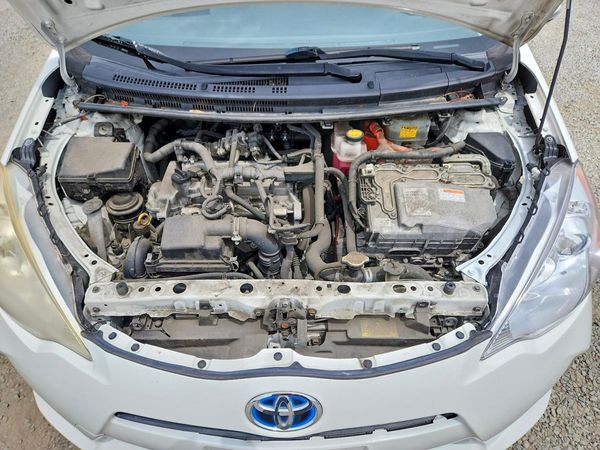 2014 TOYOTA PRIUS