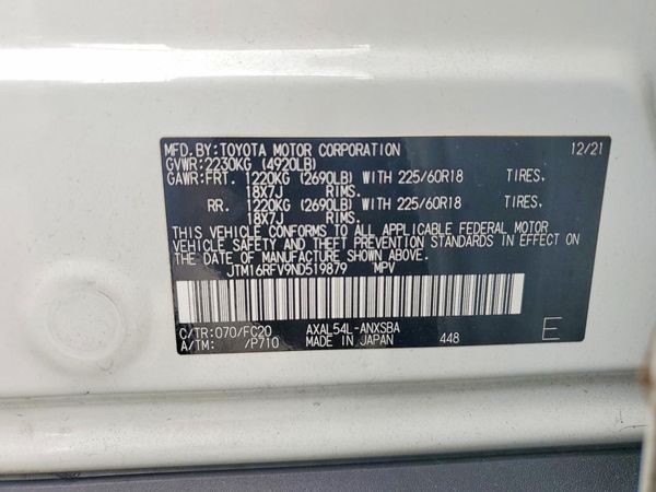2022 TOYOTA RAV4 SE