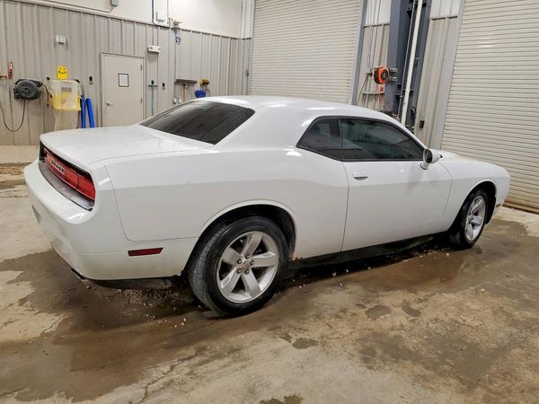 2013 DODGE CHALLENGER Base