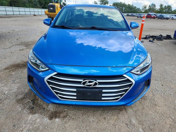 2017 HYUNDAI ELANTRA SE Base