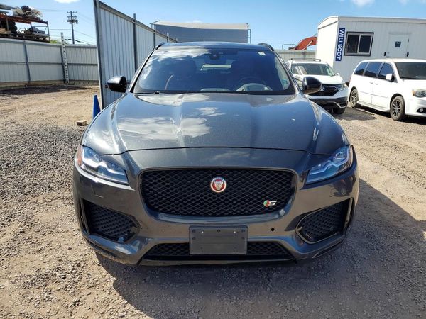 2019 JAGUAR F-PACE