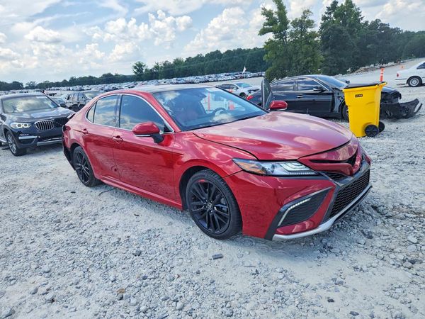 2021 TOYOTA CAMRY