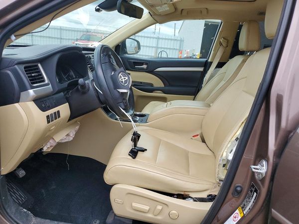 2018 TOYOTA HIGHLANDER SE/XLE